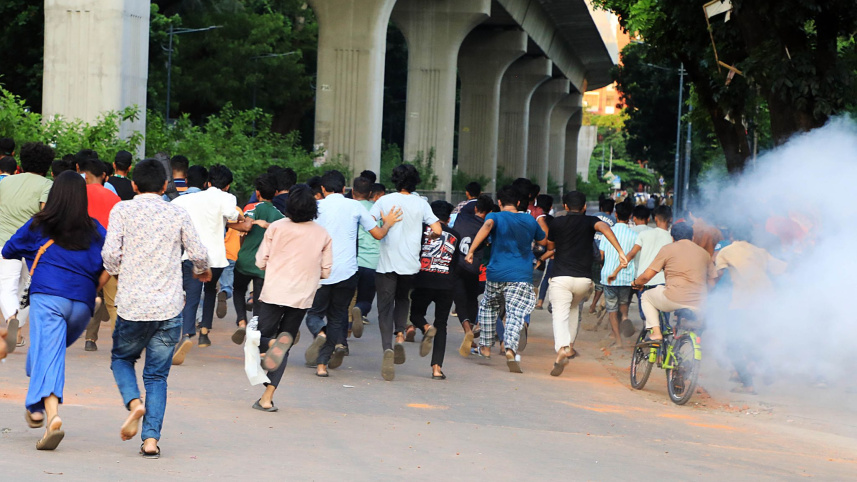 du_protest_3.jpg