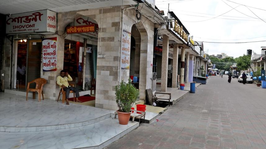 Shops see a drastic fall in sales