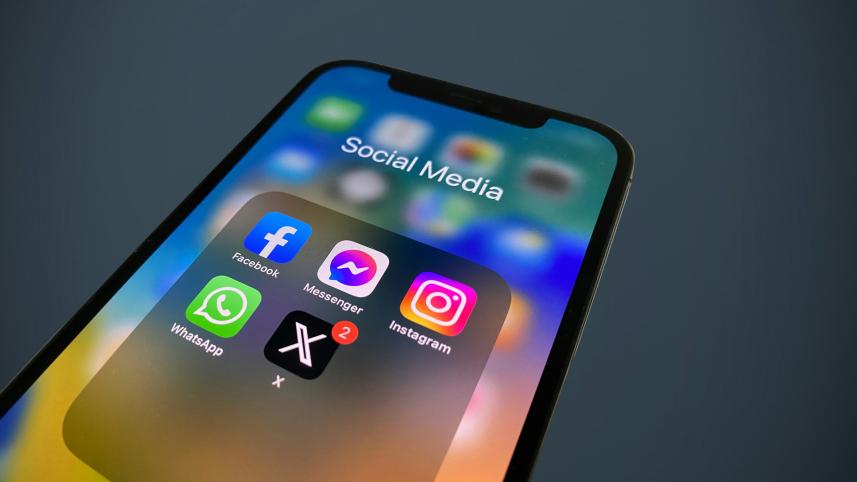 Social media users grow in Bangladesh in 2024. 