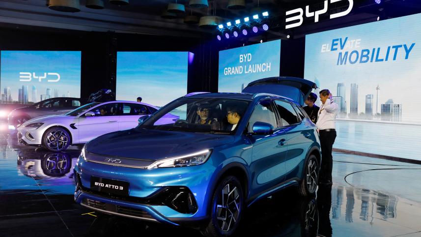 Indonesia ev oct27.jpg