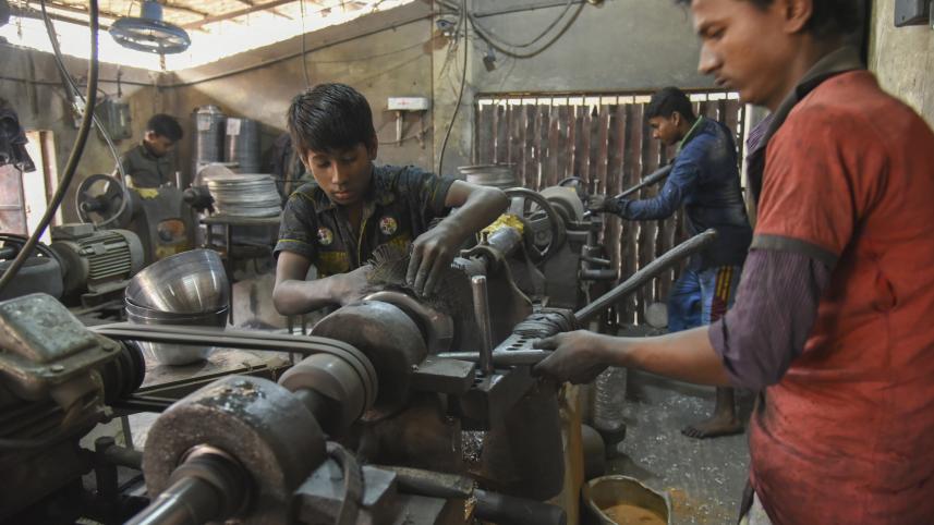 Education dream of slum children in Dhaka