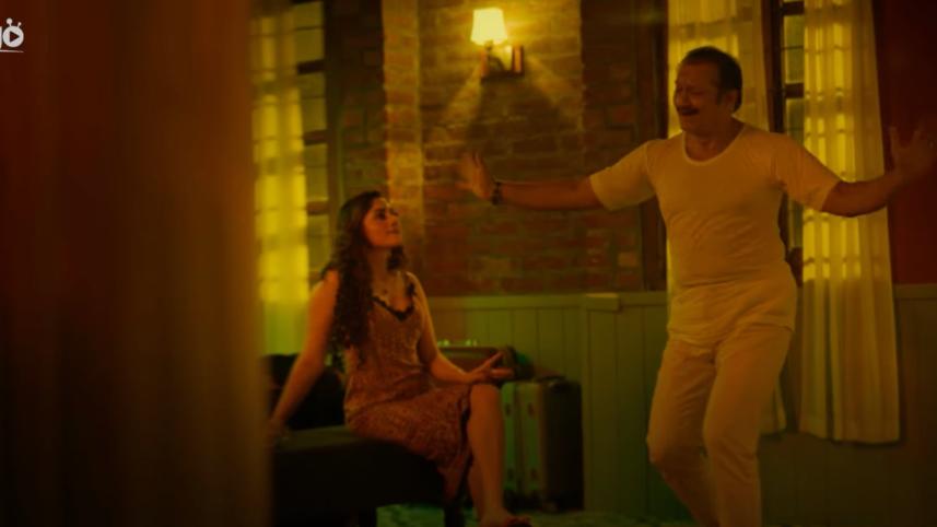 Rubel and Puja Cherry gear up for Raihan Rafi’s crime thriller ‘Black Money’.jpg