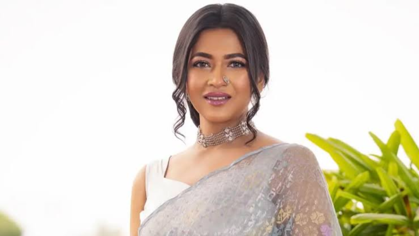 Azmeri Haque Badhan steps away from Lamia Chowdhury’s ‘Meyeder Golpo’.png