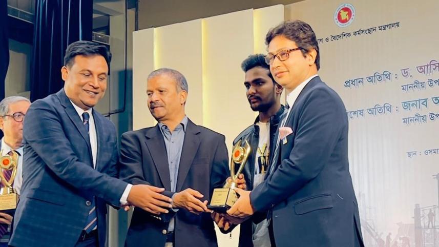 brac_bank_wins_remittance_award.jpeg