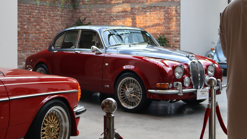 curated_cars_-_saadat_7.png