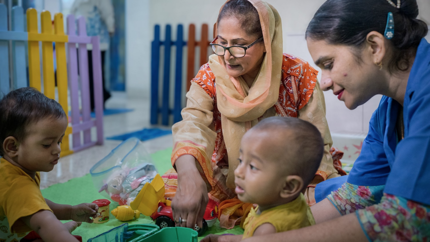 Drik Gallery to host photography exhibition highlighting childcare practices in Bangladesh