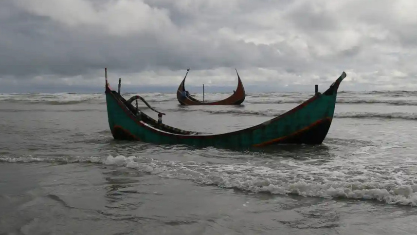Malaysia bound trawler sinks near Andaman Islands 2026