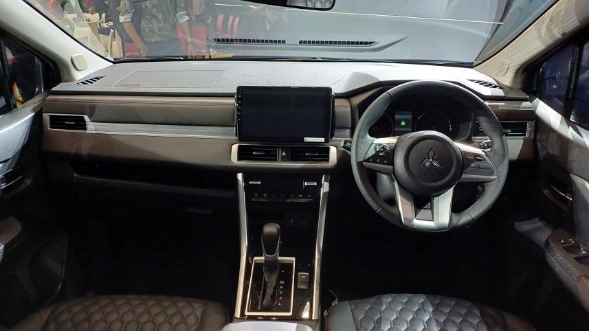 Mitsubishi SUV Bangladesh