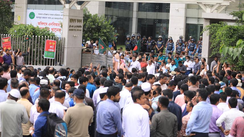 NBR crisis is the result of institutional egos clashing.jpeg