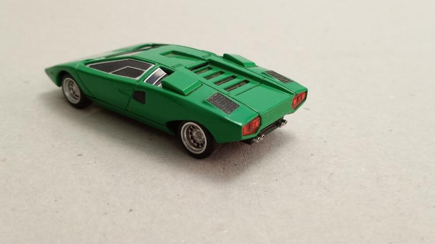 Vivo V15 Car Model.jpg