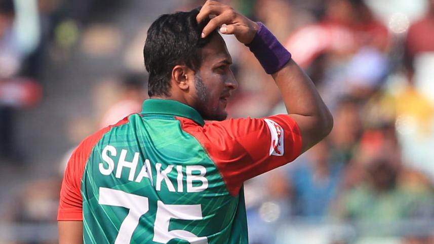 New- Shakib embroiled in new controversy.jpg