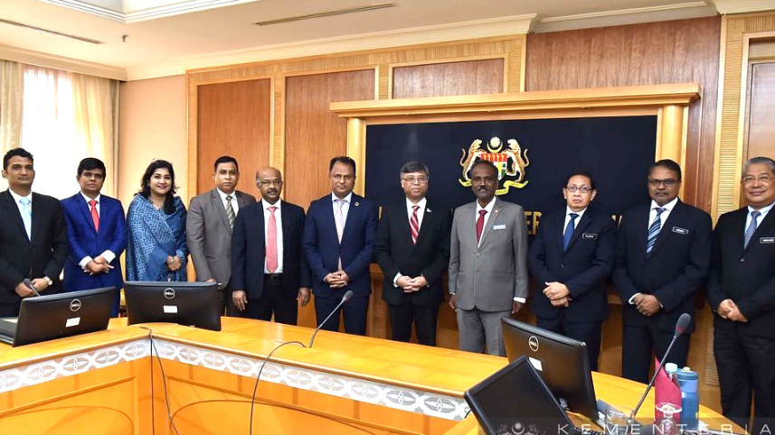 Malaysia workers transparency.jpg