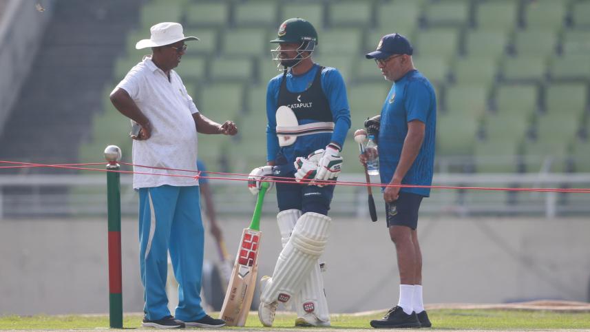 Tackiness part of equation as focus turns to Dhaka Test.jpg