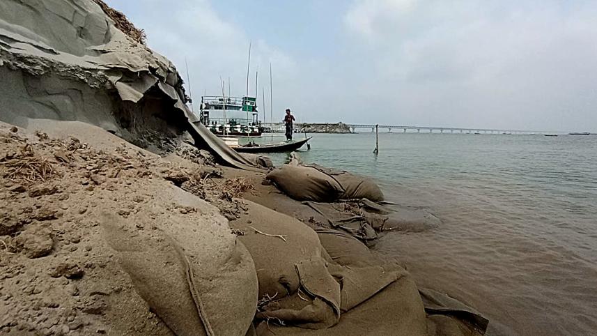 padma erosion_ce93.jpg