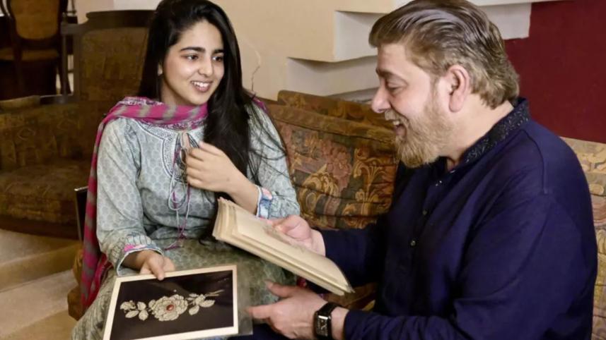 Daria E Noor_3af3.jpg