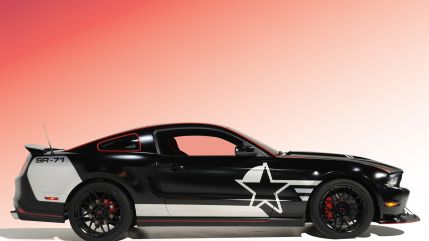 2010_Ford_Mustang_SR-71_Blackbird_by_Roush_002_6399.jpg