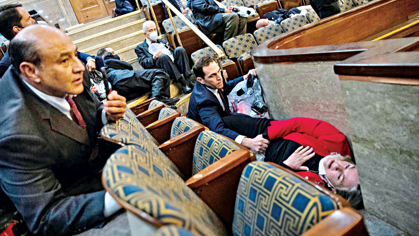 us-democracy-4.jpg