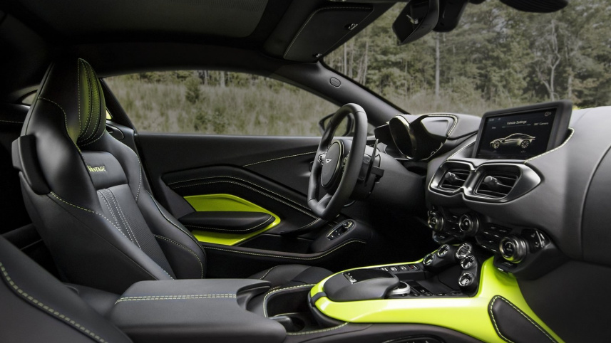 Aston Martin Vantage