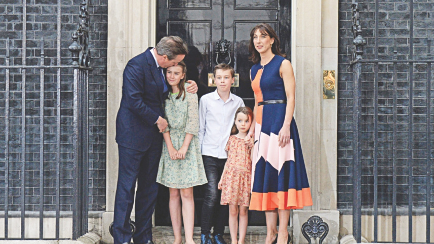 cameron bows out 2.jpg