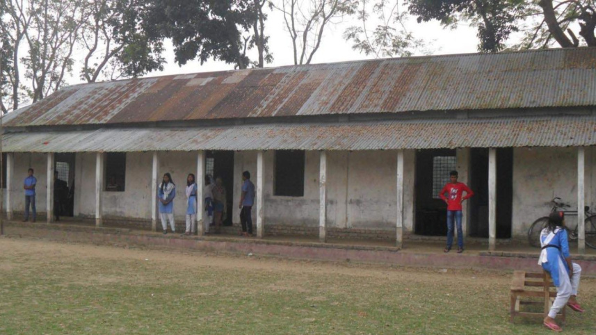 Classes hampered 2.jpg