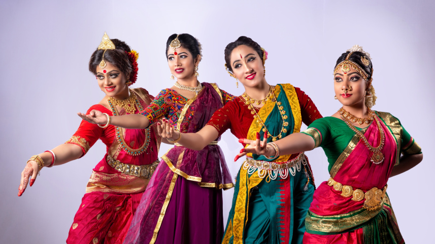 dancing_divas2.jpg