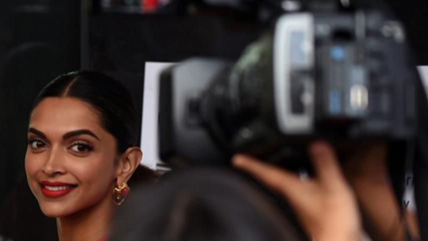 Deepika-PadukoneWB.jpg