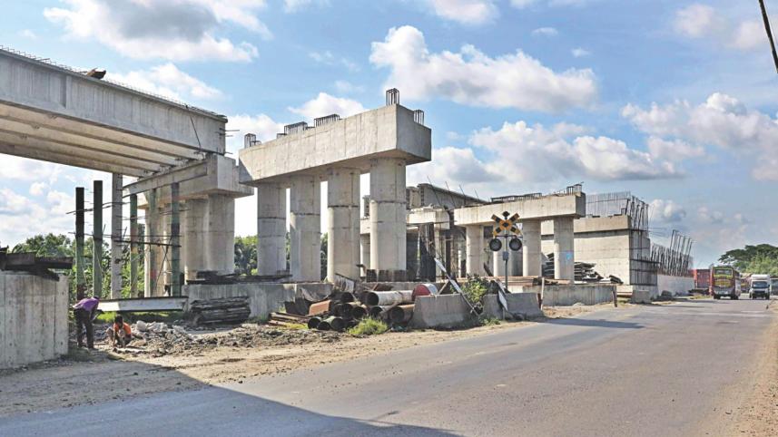 dhaka ctg highway.jpg