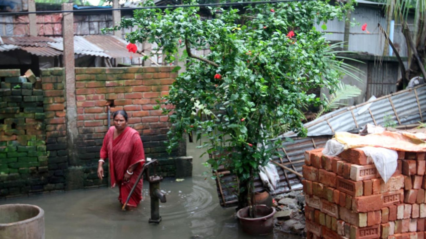 Downpours-flood2.jpg