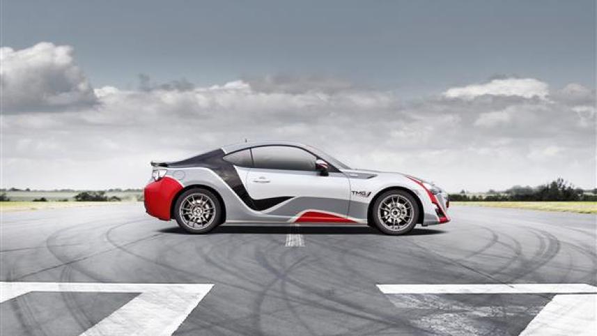 GT86 CS-R3 side profile.jpg