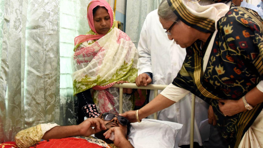 hasina_visit_hospital.jpg