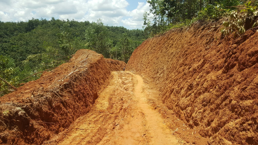 hill_cutting_unabated_in_bandarban_photo_2.jpg