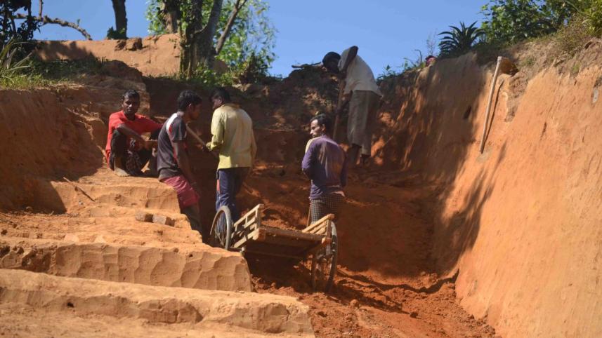 Illegal hill cutting 2.jpg