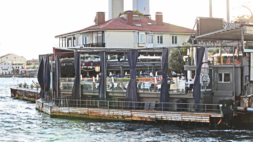 Istanbul nightclub 3.jpg