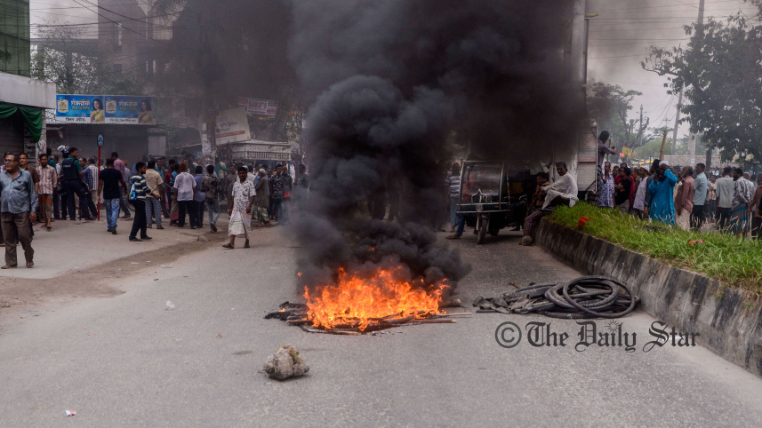 Railways blockaded in Jute mill workers