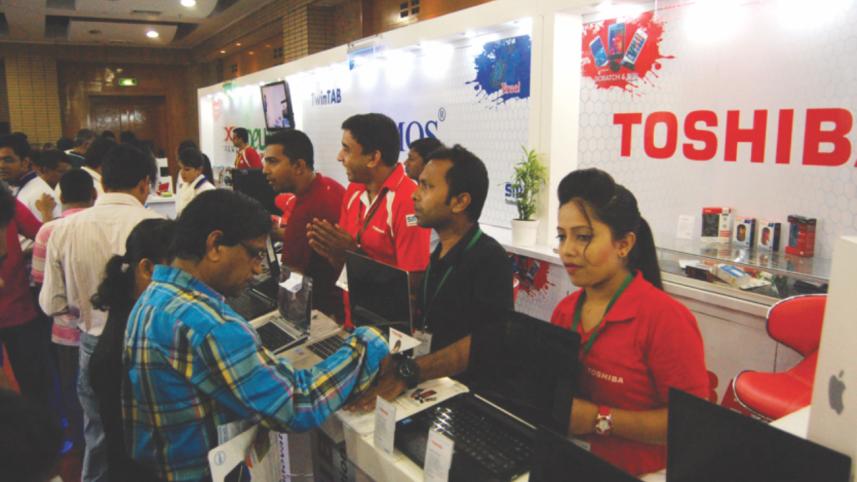 laptop fair 2.jpg