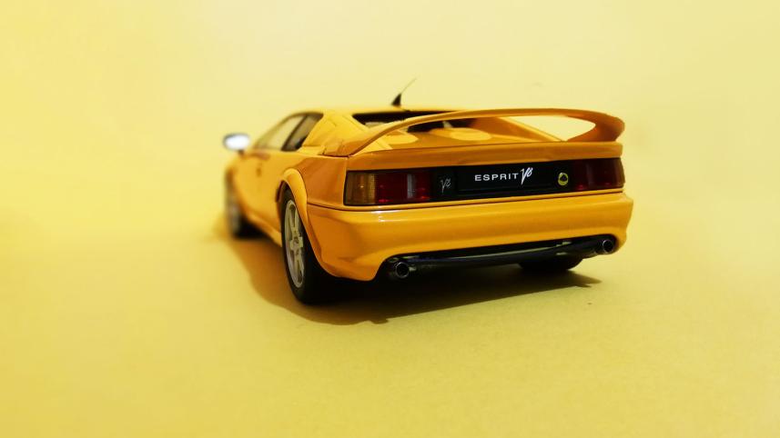 lotus_esprit_v8_-_ehsanur_raza_ronny_5.jpg