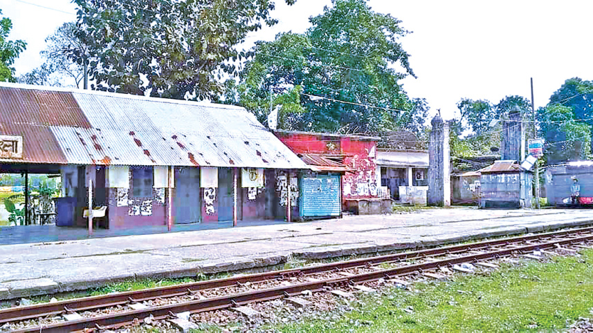 lungla_station_2.jpg