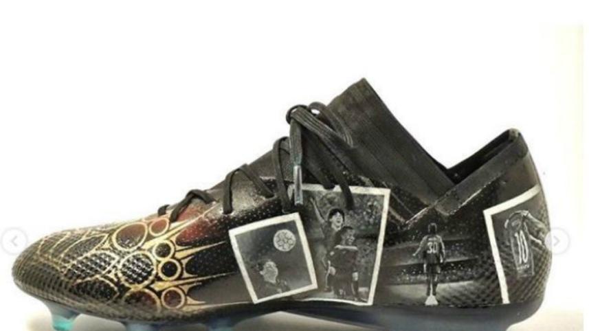 messi_boots_3.jpg