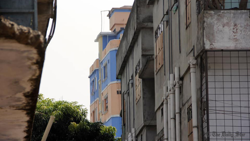women militants surrender at Narsingdi den