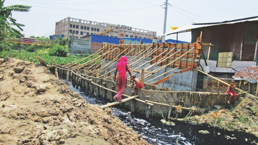 Nayanjuri Khal 1.jpg