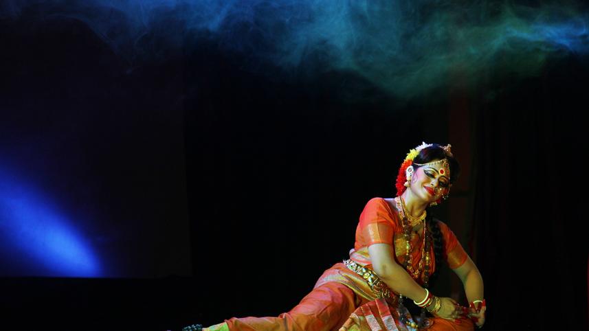 Rachel_Photo_RAR (16).jpg