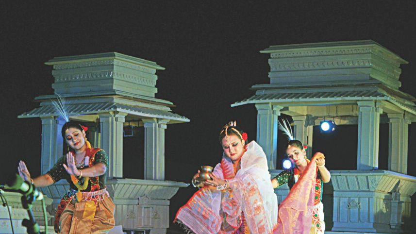 Showcasing Bangladesh Internationally