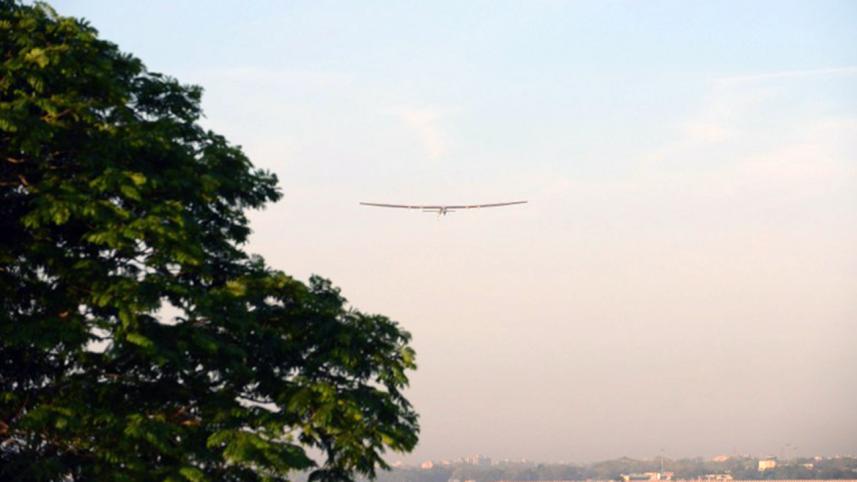 Solar impulse Plane--2.jpg