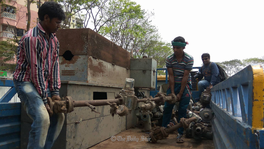 tannery-gas-connections.jpg