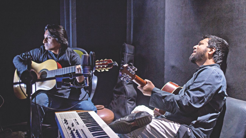 Taposh & Autumnal Moon working on the song