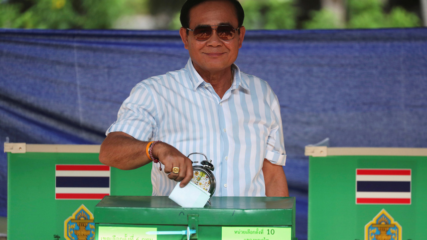 thai-polls-reuters-4-wb.jpg