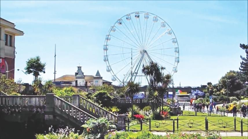 the_english_town_of_bournemouth_1.jpg