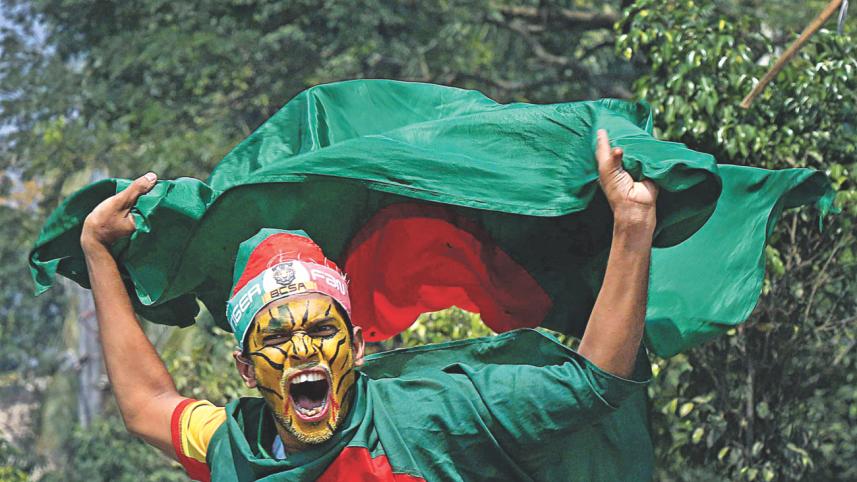 tiger fan roaring.jpg