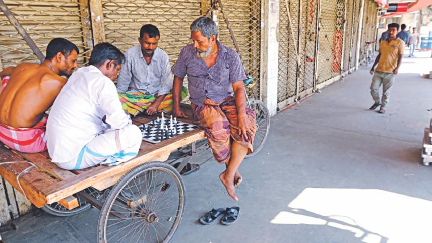 traders strike 2.jpg