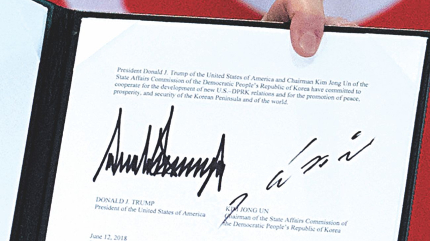 trump_kim_sign.jpg